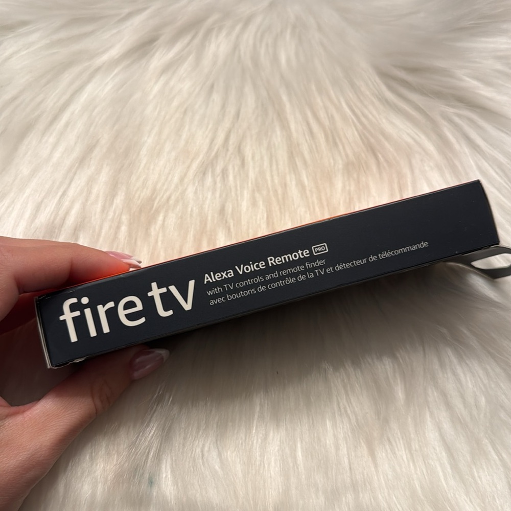 Amazon - Fire TV Remote Pro - Picture 3 of 3